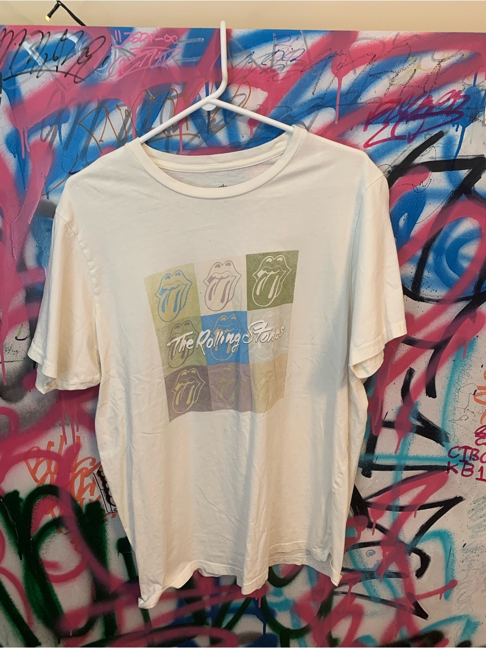 The Rolling Stones White Short Sleeve Graphic Tee Size XL Front Grid Tounge